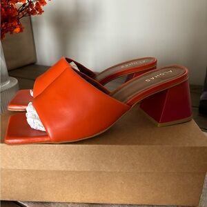 Alohas Brushed open-toe mules. Like new, very comfortable /stylish
